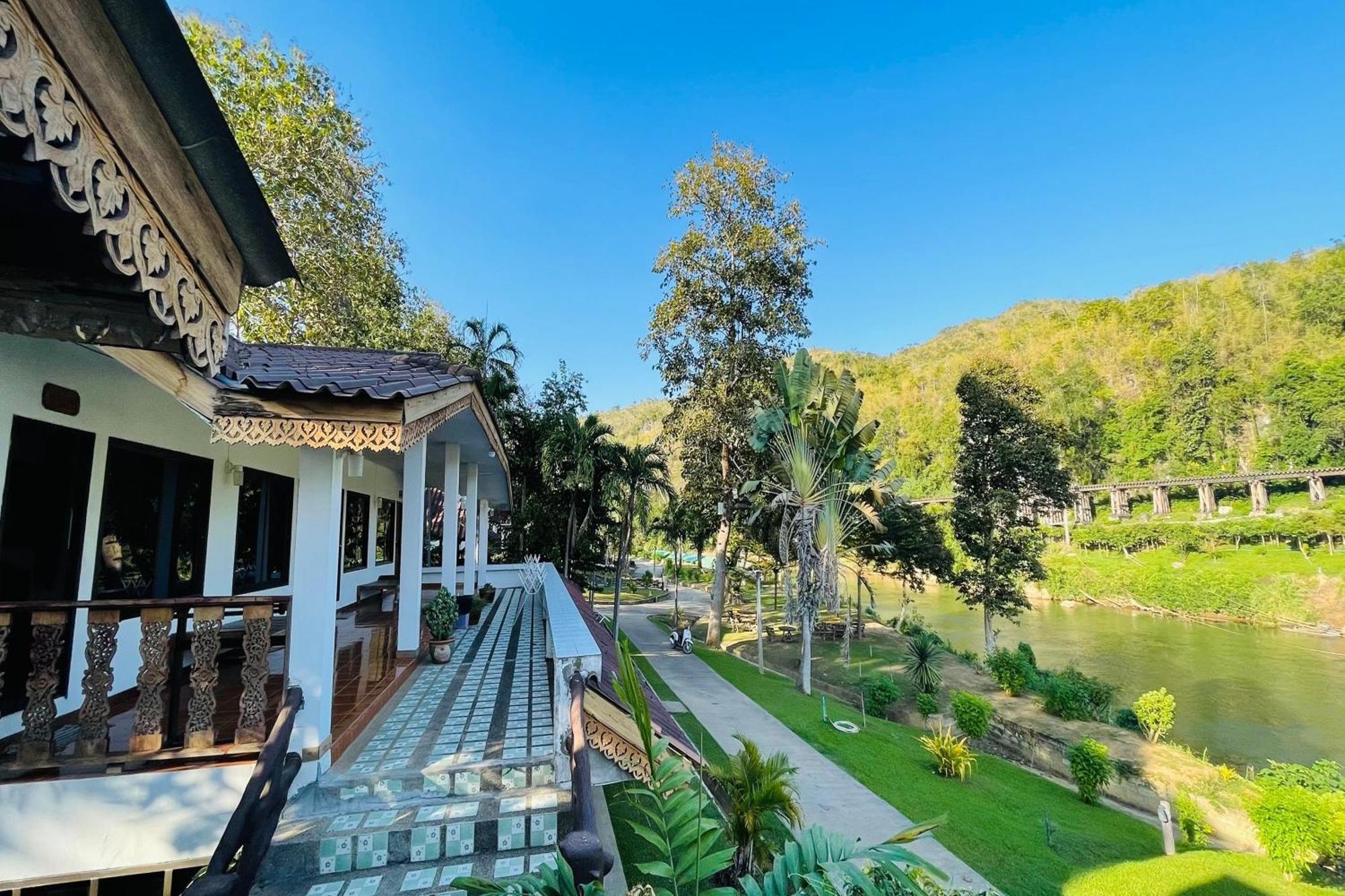 Baan Rim Kwai Paerimnam Resort 칸차나부리 외부 사진