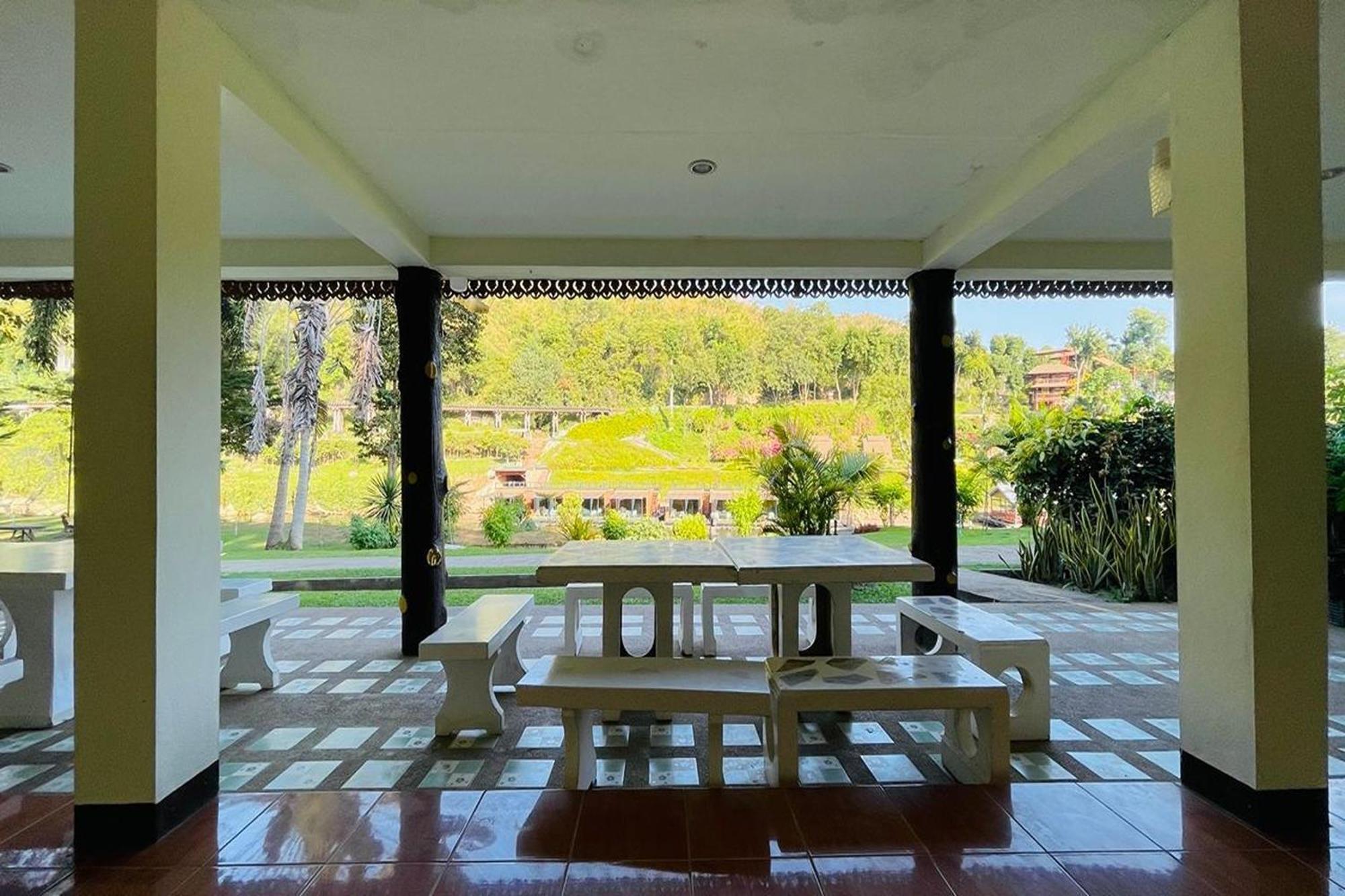 Baan Rim Kwai Paerimnam Resort 칸차나부리 외부 사진